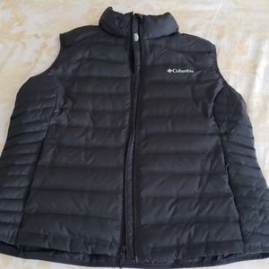 Columbia puffer vest